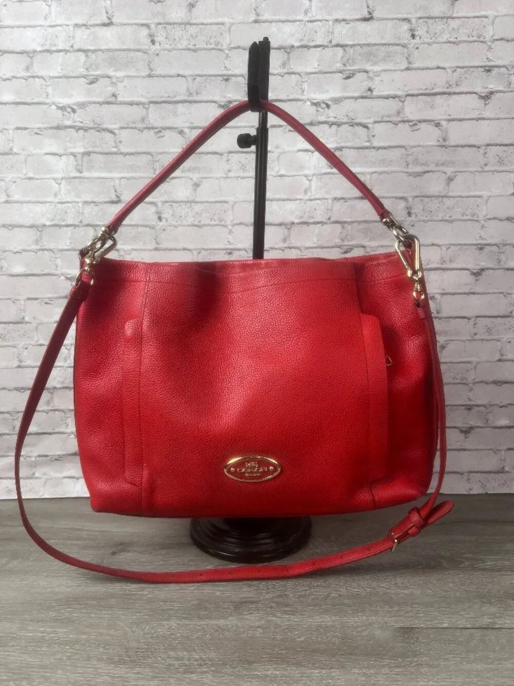 Coach F34312 Pebble Leather Scout Hobo- True Red